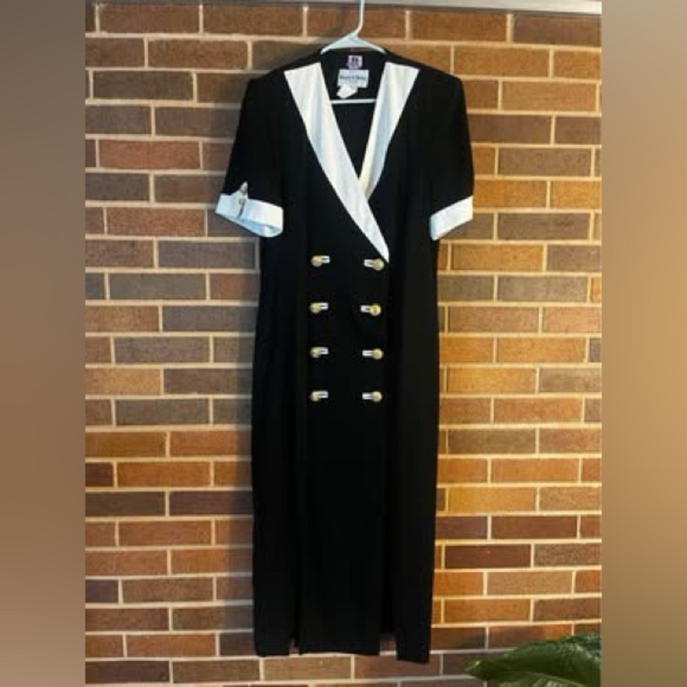 Vintage Danny & Nicole Black and White Dress- Size 10